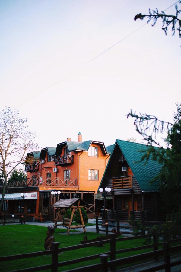 Отель Grebenky